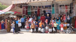 صور المجموعة الثانية من أيتام الجمعية الذين توصلوا بكسوة العيد 67 يتيم