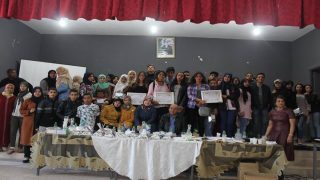 حفل تعارفي بين جمعية الحنان لرعاية الايتام و ادي التربية على المواطنة و نادي الأدوات التربية للغة الإنجليزية التابعة الثانوية التأهيلية إبن ماجة بأكادير