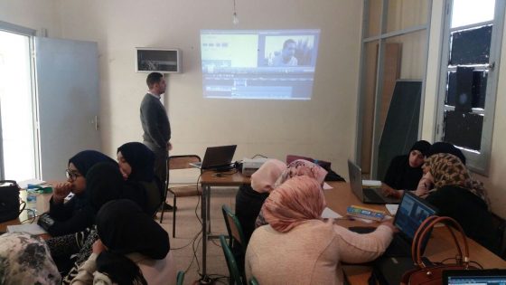 Atelier de formation sur les techniques de montage organisé par l’Association Alhanane.
