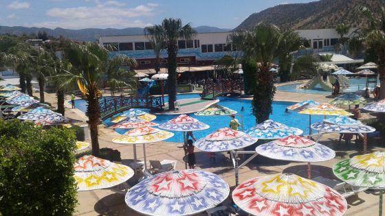 Quarante enfants orphelins ont bénéficié d’une sortie récréative à la piscine Aquapark à Imi Ouaddar.